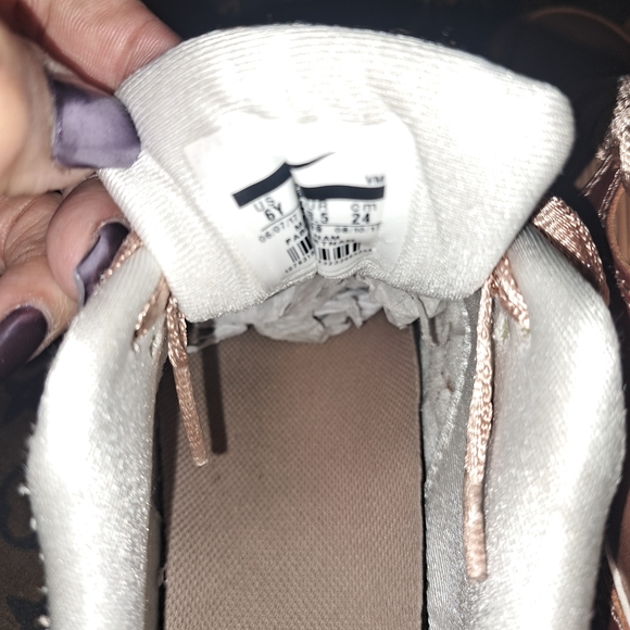 Nike Air Max 90 Metallic Rose Gold - Picture 6 of 12